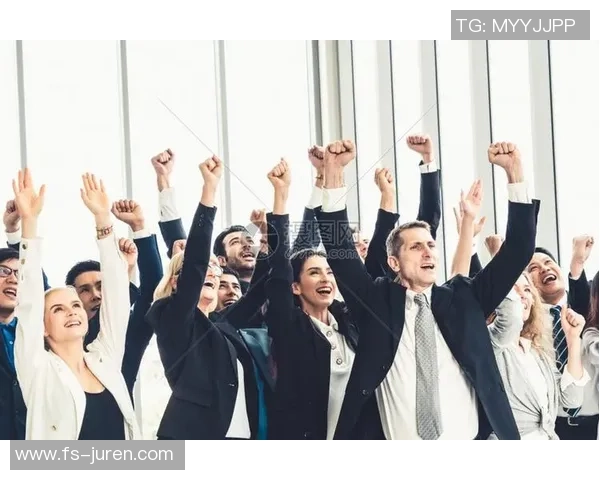 西安羽毛球队在世界锦标赛中的团队协作展现出色表现与战术配合分析 西安羽毛球队在世界锦标赛中的团队协作展现出色表现与战术配合分析